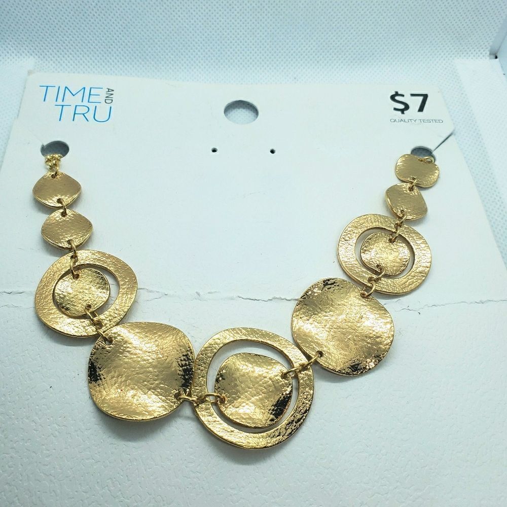 NWT Time & Tru Gold Necklace